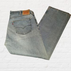 Levis 505 men's relaxed straight 38x32